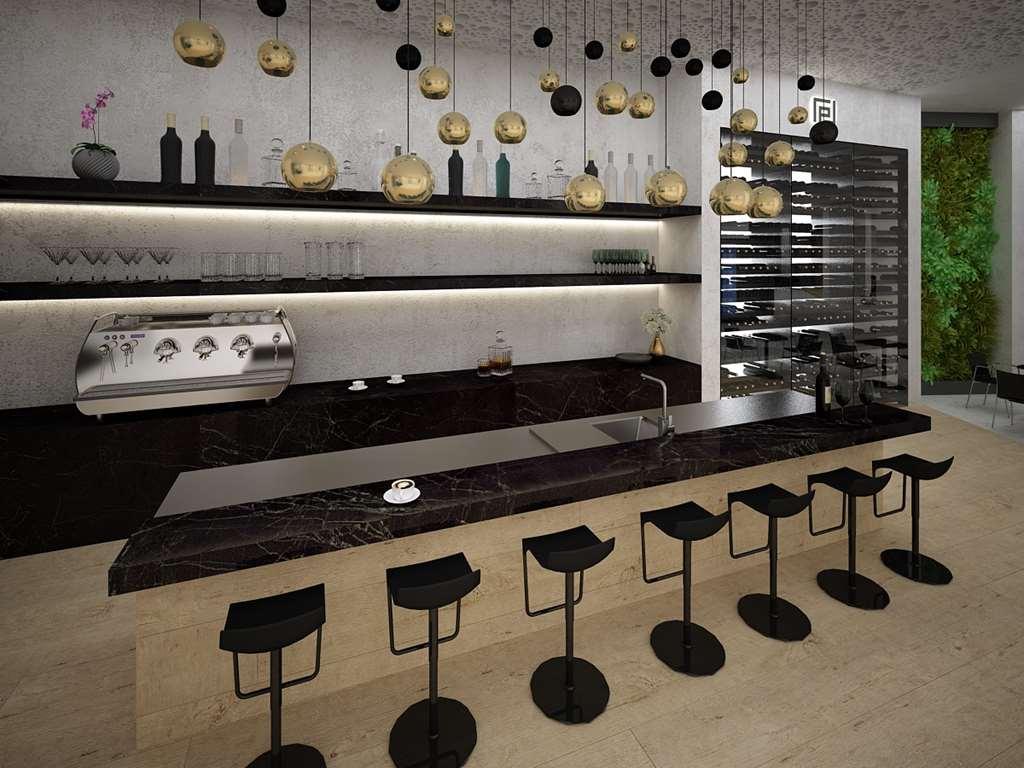 Passage 4* Brno